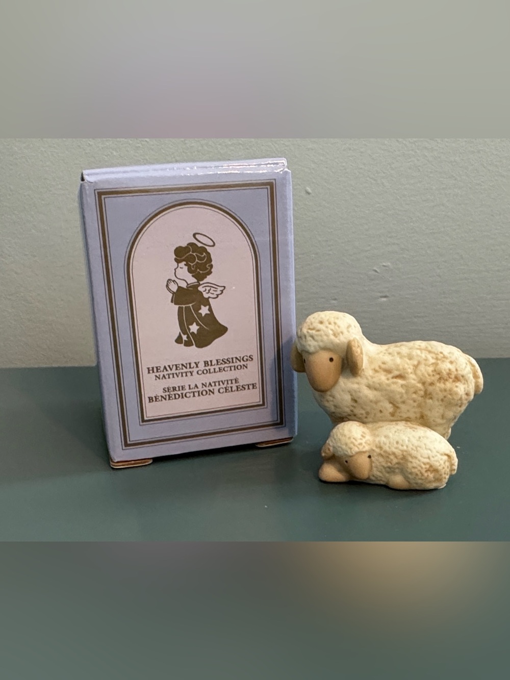 Vintage 1988 Avon Heavenly Blessings Nativity Sheep & Lamb Figurine Boxed